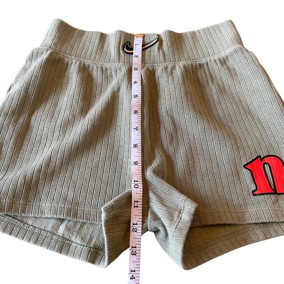 Nike Ribbed Hi Rise Logo Running Shorts Olive Green Size Small 0633W - Picture 5 of 10